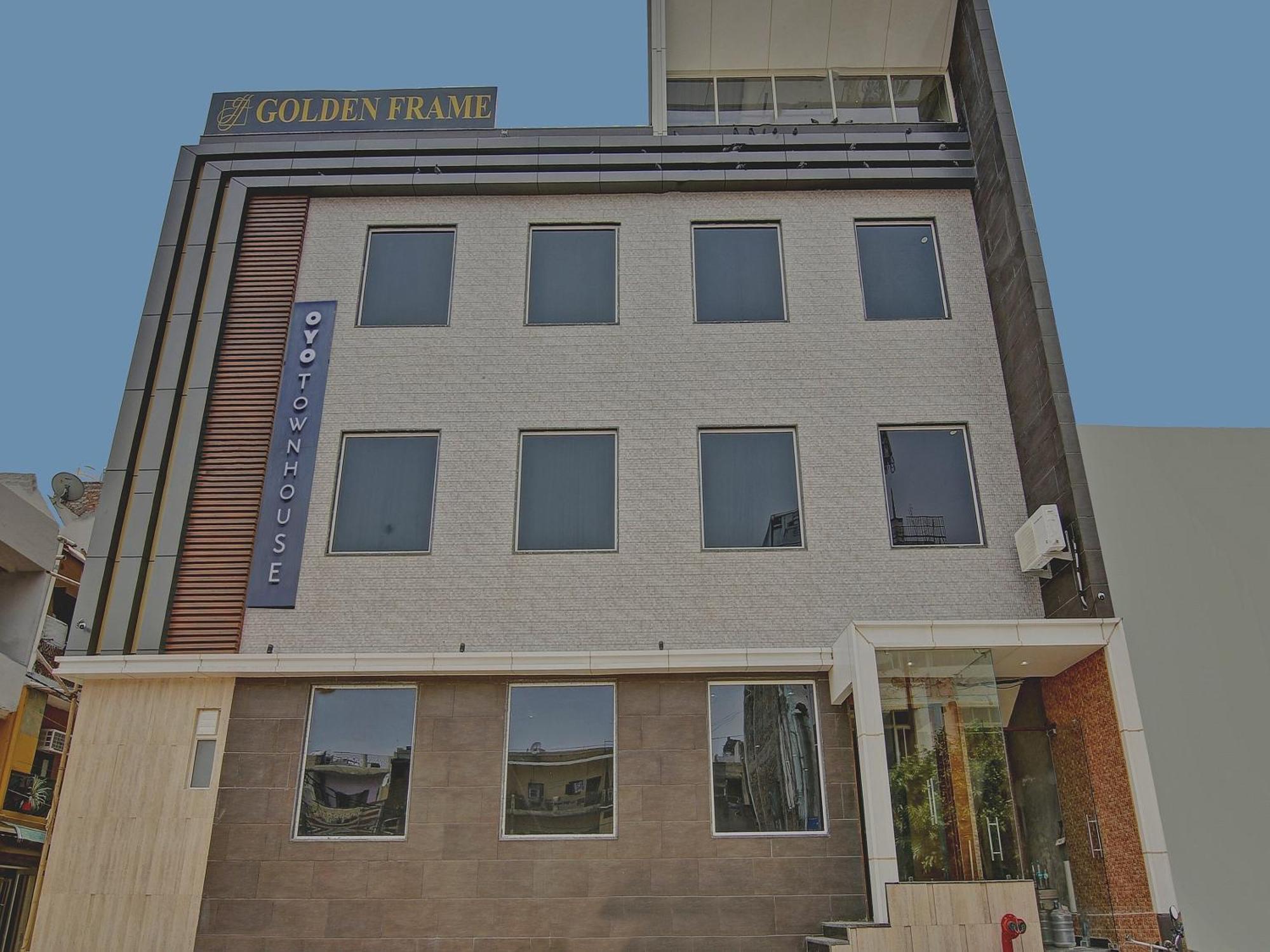 Hotel Townhouse Golden Frame Ghaziabád Exteriér fotografie